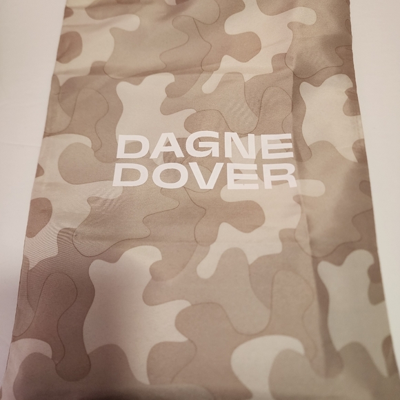 Dagne Dover Slim Wallet - Black - Picture 5 of 8